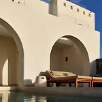 Ark Hotel Pyrgos Kallistis