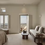 Ark Hotel 4*
