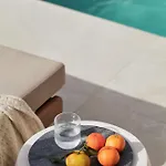 Ark Hotel