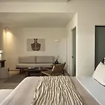 Ark Hotel