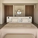 Hotel Ark 4*
